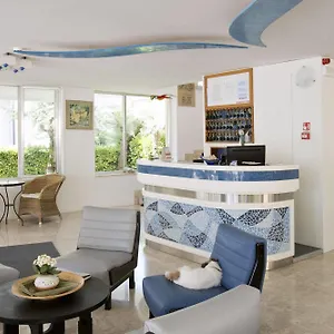 https://hotel-avana.emilia-romagnahotels.net